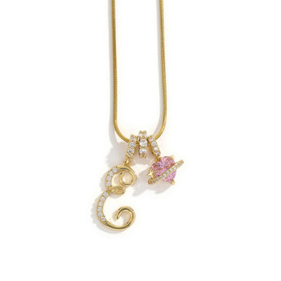Elegant necklace with a heart pendant