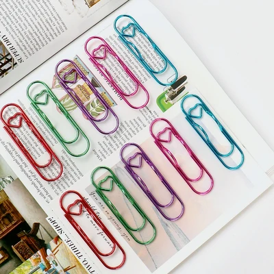 Heart-shaped paper clip – Holds a pen