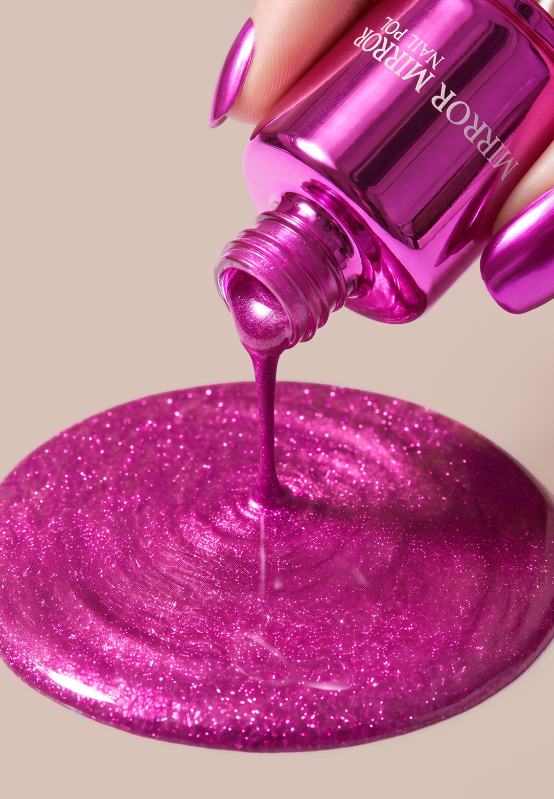 Shiny Metallic Mirror-Effect Nail Polish