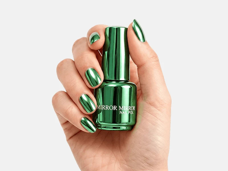 Shiny Metallic Mirror-Effect Nail Polish