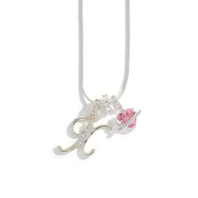 Elegant necklace with a heart pendant