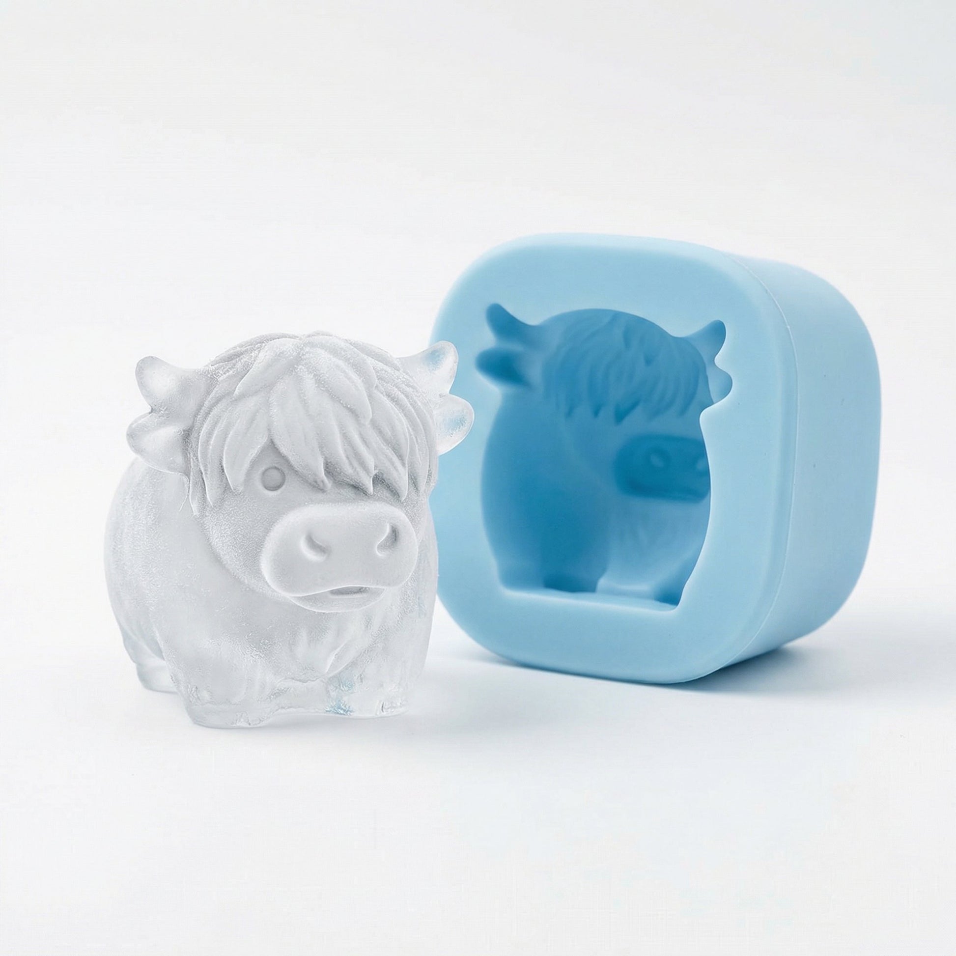 ๐ฎ Mini Scottish Highland Cow Ice Cube Mold โ 3D Silicone for Ice Cubes