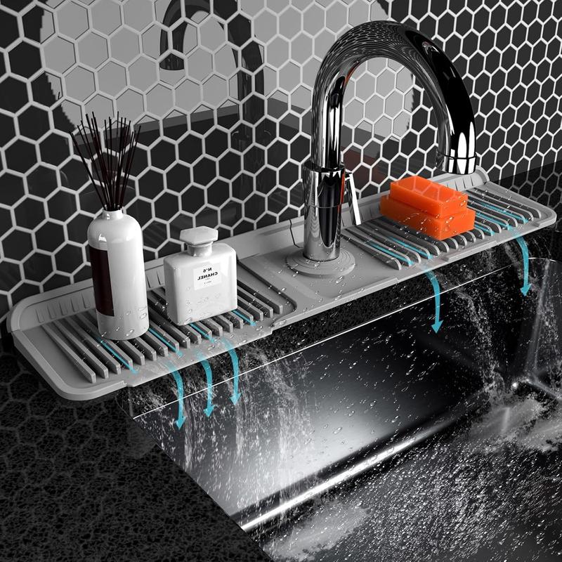 Foldable Splash Mat for the Faucet – Keeps the Counter Dry