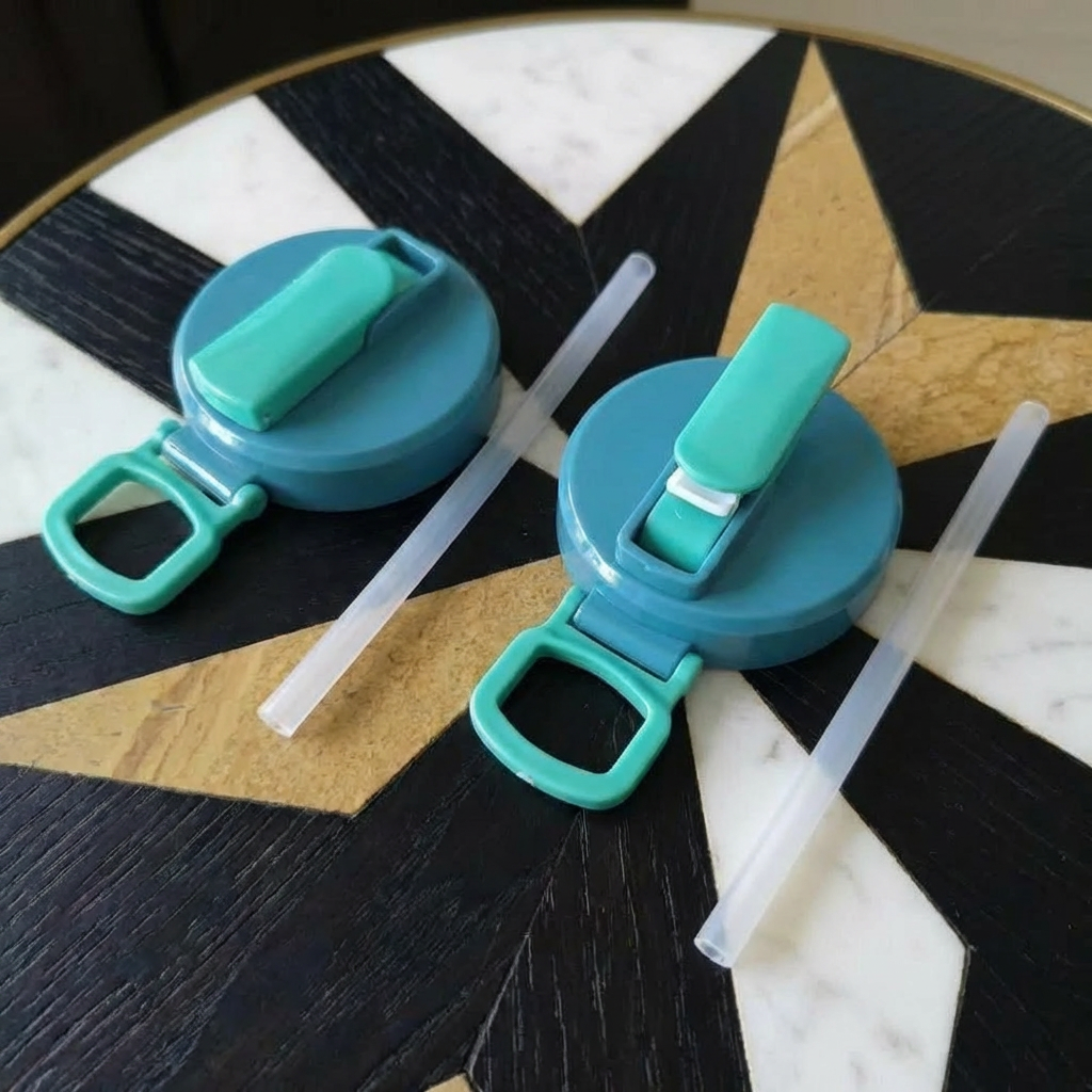 2-in-1 Reusable Silicone Can Lids with Straw – Leakproof and Portable Drinking Lids (1 Set of 2 Pcs)