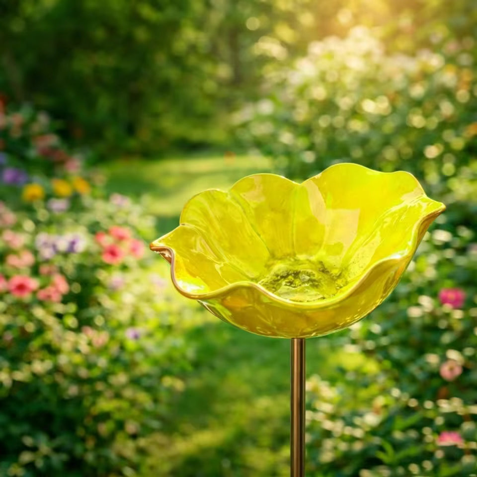 Handmade Bird Bath in Flower Seed Shape – Unique Garden Decoration and Bird Drinking Bowl