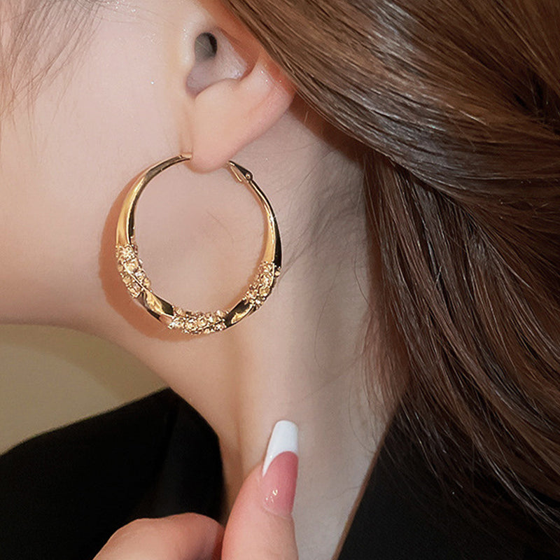 Sparkling Zirconia Hoop Earrings