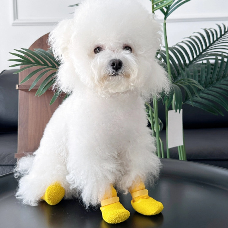 Anti-slip, waterproof shoes for pets🐶👟