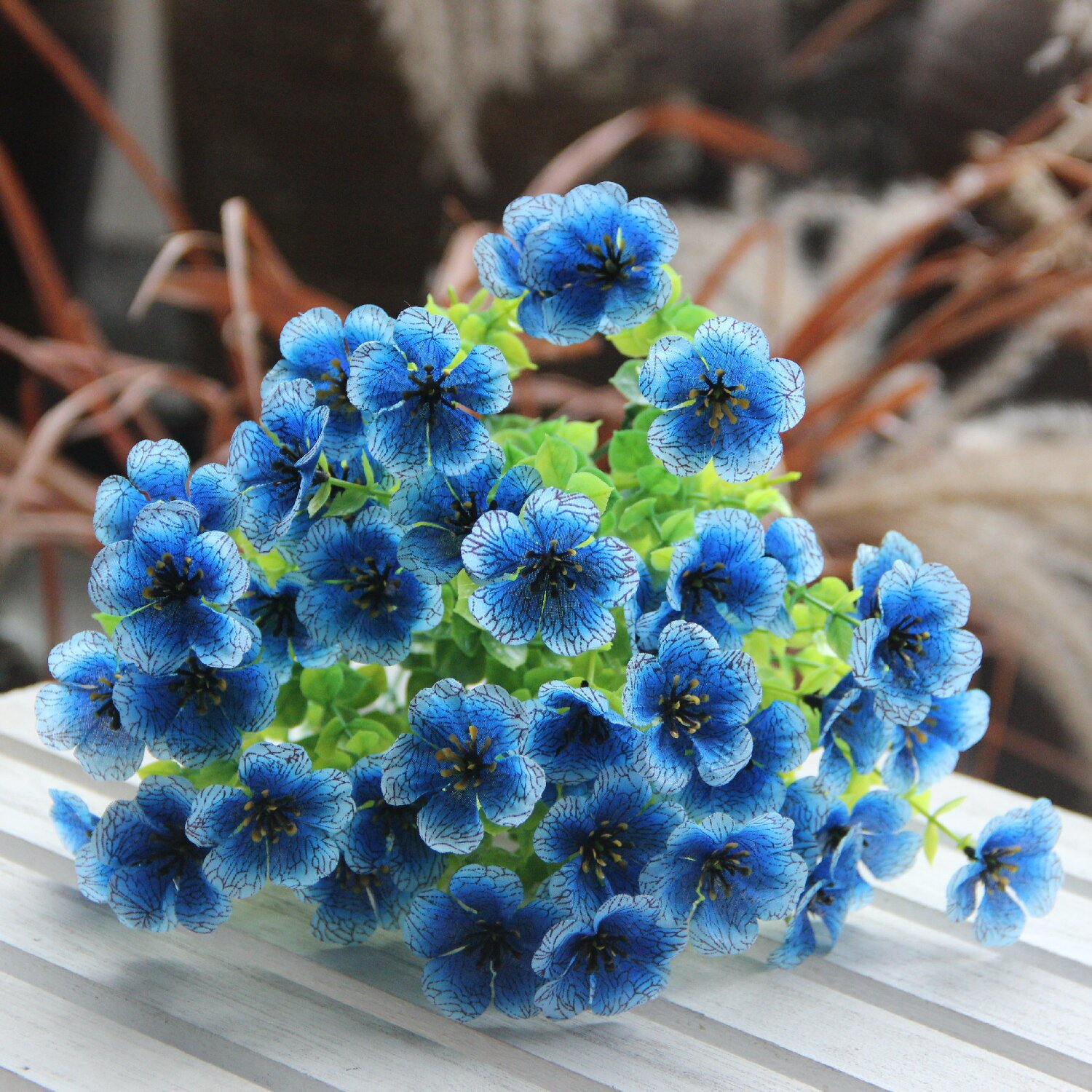 Eternal Bloom – Never-Fading Artificial Wildflowers for Outdoors（1 Set of 4 Pieces）
