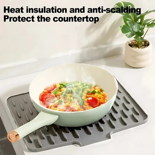 Multifunctional drying and heat-resistant silicone mat