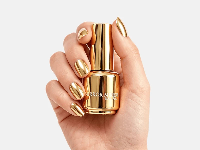 Shiny Metallic Mirror-Effect Nail Polish