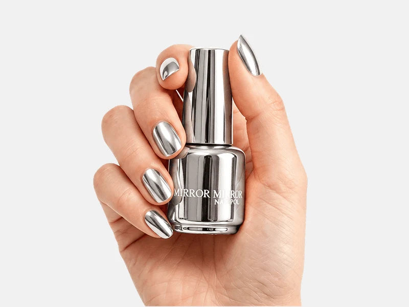 Shiny Metallic Mirror-Effect Nail Polish