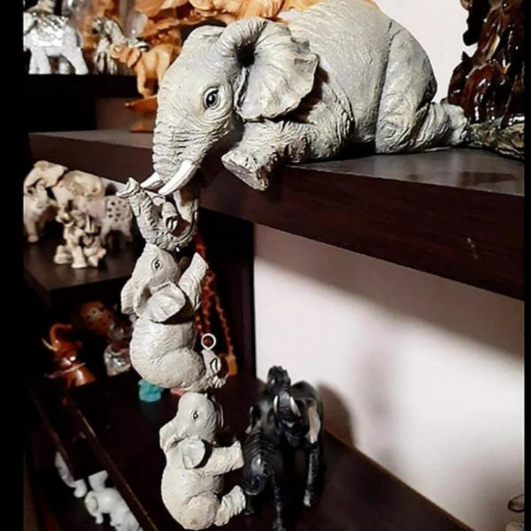 Elephant-Shaped Resin Ornament – A Symbol of Close Family Bonds