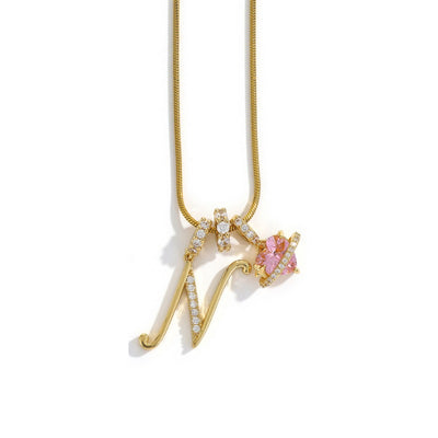 Elegant necklace with a heart pendant