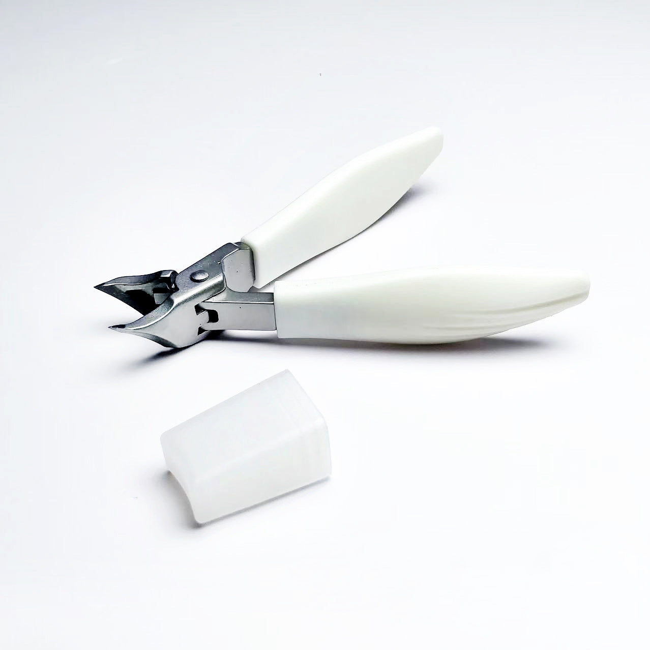 Professional Toenail Clippers for Ingrown and Thick Nails – Eagle Beak Design
