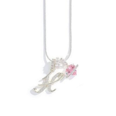 Elegant necklace with a heart pendant